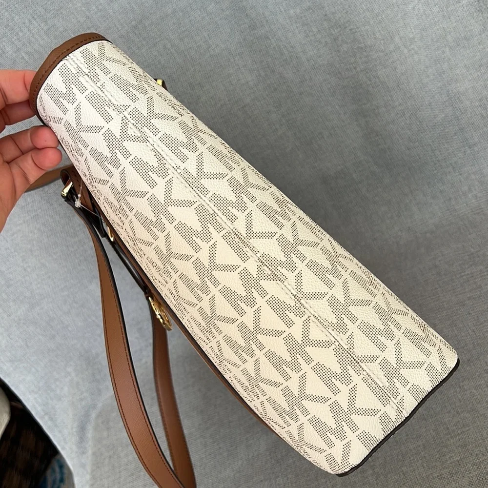 MICHAEL KORS Sady MEDIUM  monogrammed shopper tote  vanilla